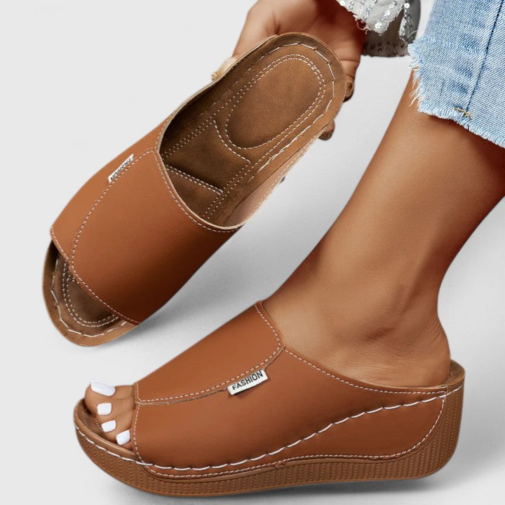 Celestina | Abito Elegante Fluido dallo Stile Raffinato