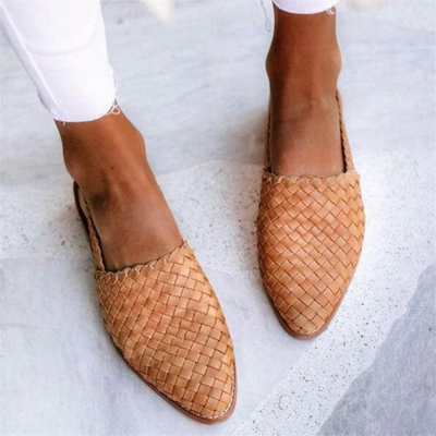 Sorea | Eleganza e Comfort negli Slingback Intrecciati
