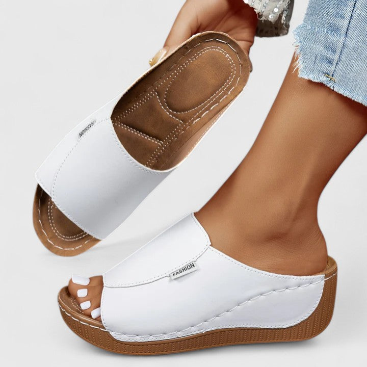 Celestina | Abito Elegante Fluido dallo Stile Raffinato