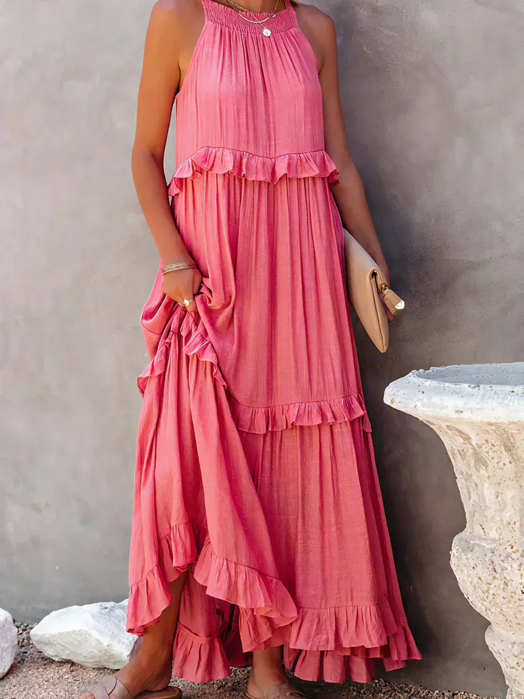 Emilia | Abito Maxi Elegante con Collo All’Americana e Dettagli a Rouches