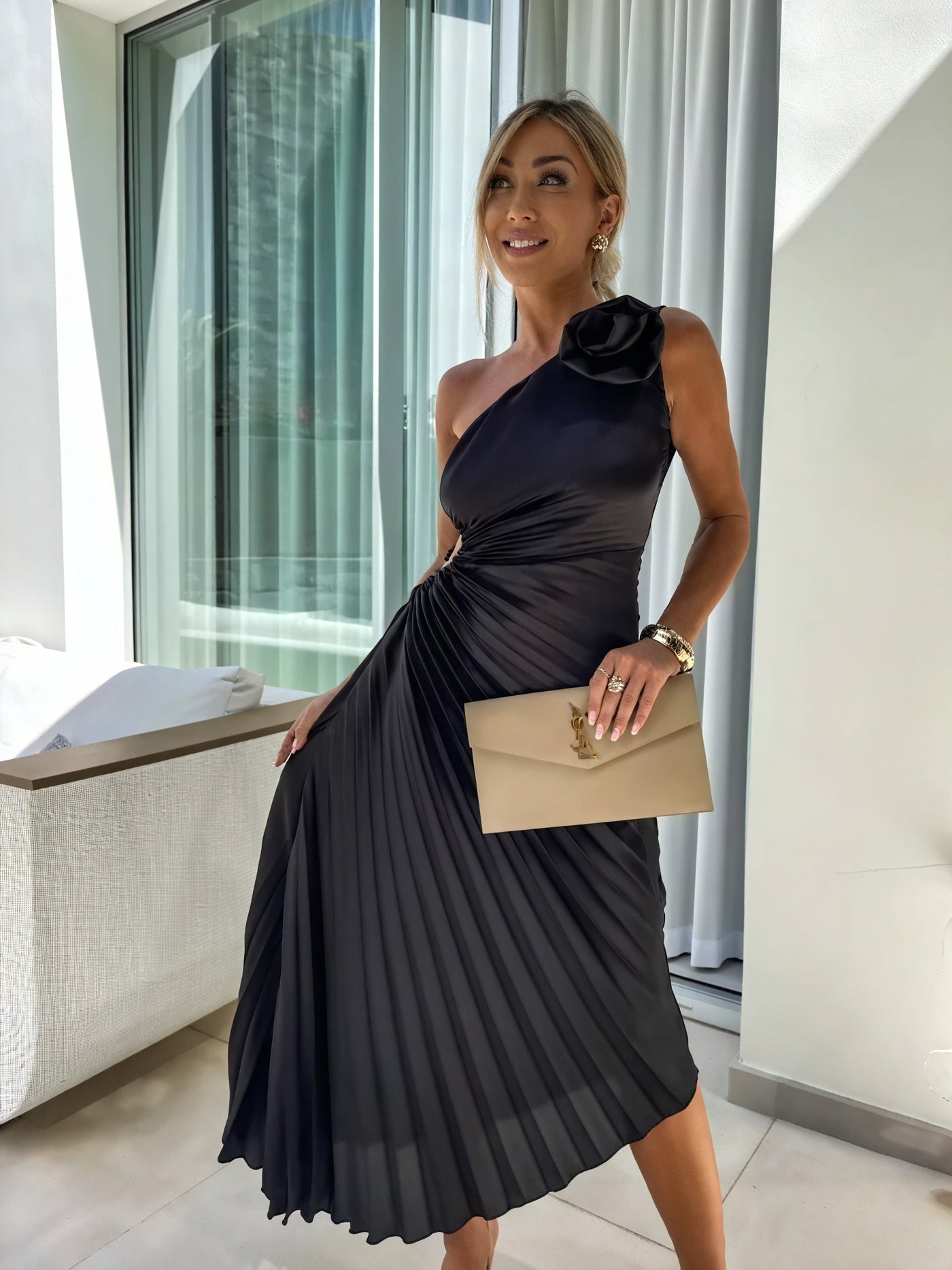 Livia | Abito Monospalla Elegante