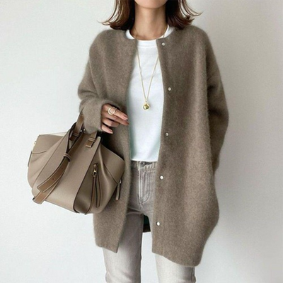 Silvia | Cardigan Elegante in Cashmere Morbido