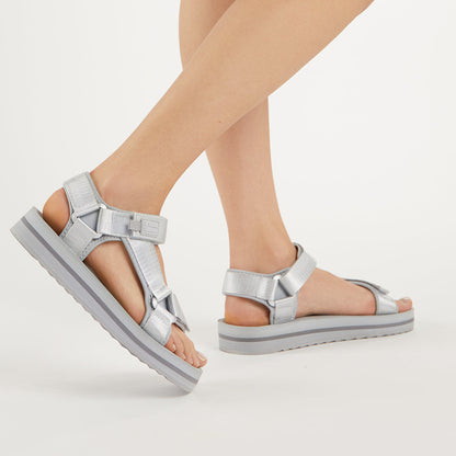 Lorenza | Occhiali da Sole Forest High Strips Silver