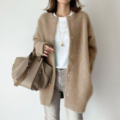 Silvia | Cardigan Elegante in Cashmere Morbido