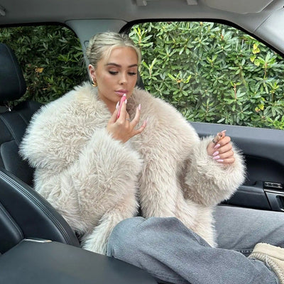 Valentina | Giacca Corta Con Ampio Risvolto