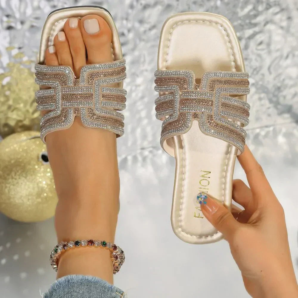 Auriana | Sandali Slide Eleganti dal Fascino Moderno
