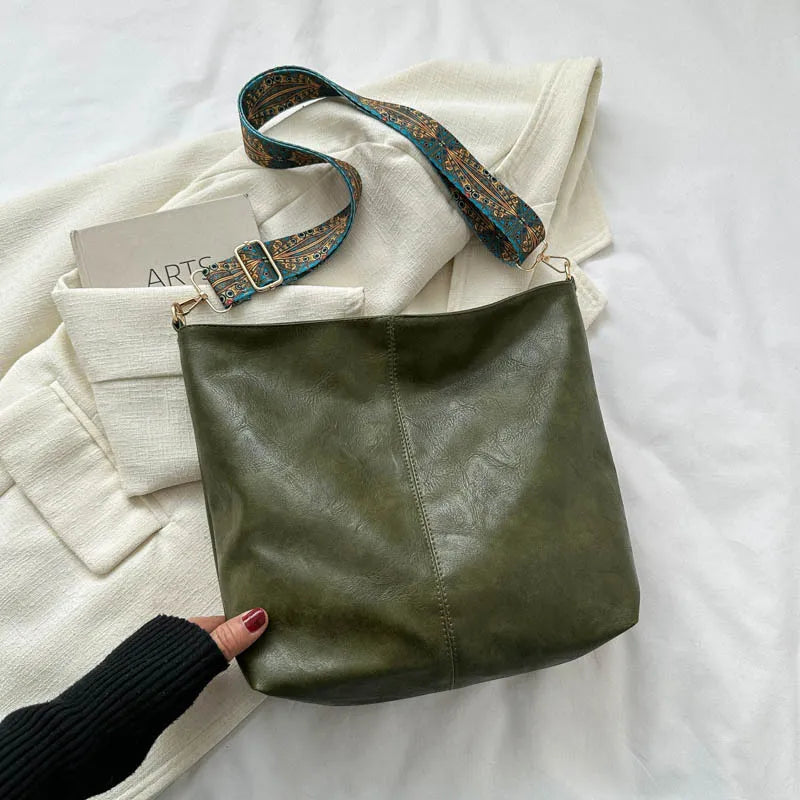 Borsa a tracolla in pelle con fascino vintage di Chelsey