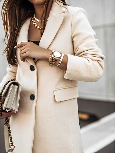 Sofia | Cappotto Lungo con Bottoni e Scollo a V